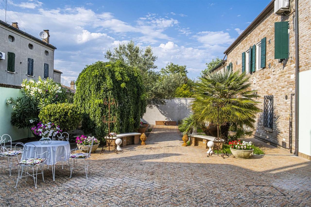 B&B Corte Dei Ducati Comacchio Esterno foto